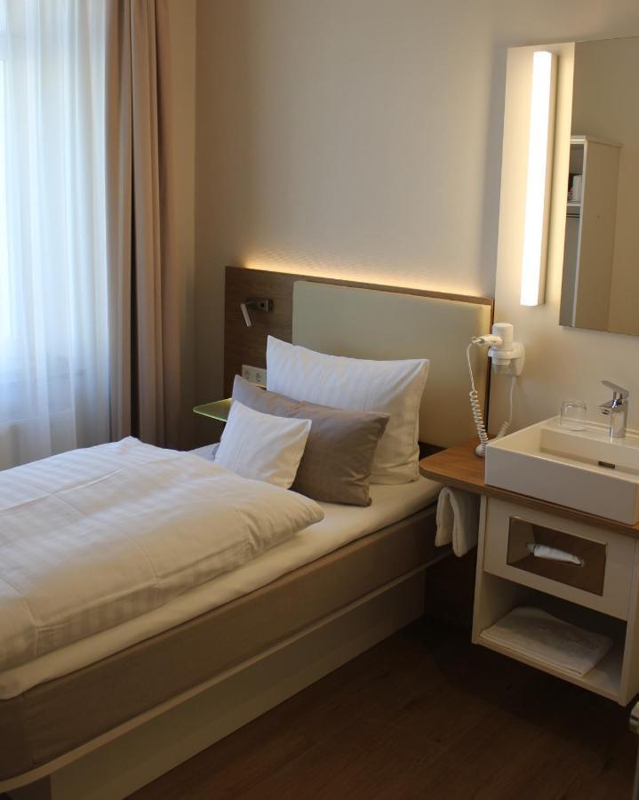 Stuettgens Hotel Velbert Eksteriør bilde