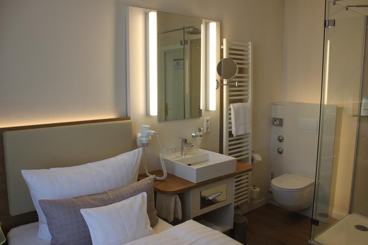 Stuettgens Hotel Velbert Eksteriør bilde